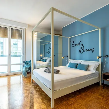 Porta Nuova Elegance & Comfort Near Corso Apartament *